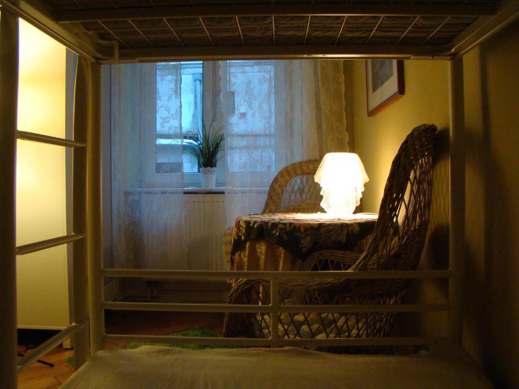 Hostelik Wiktorianski Лодз Екстериор снимка