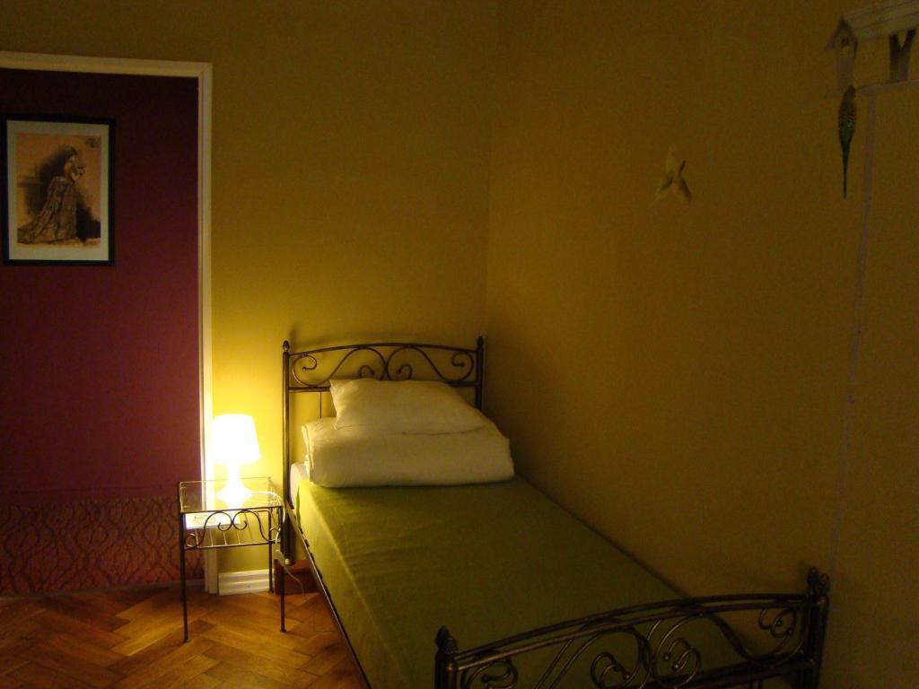 Hostelik Wiktorianski Лодз Екстериор снимка